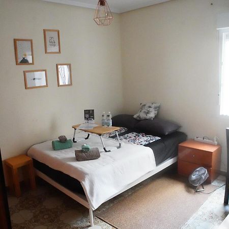 Grosses Modernes Zimmer "Silber" Fuer 2 Personen Und Katzenliebhaber Valencia Exteriör bild