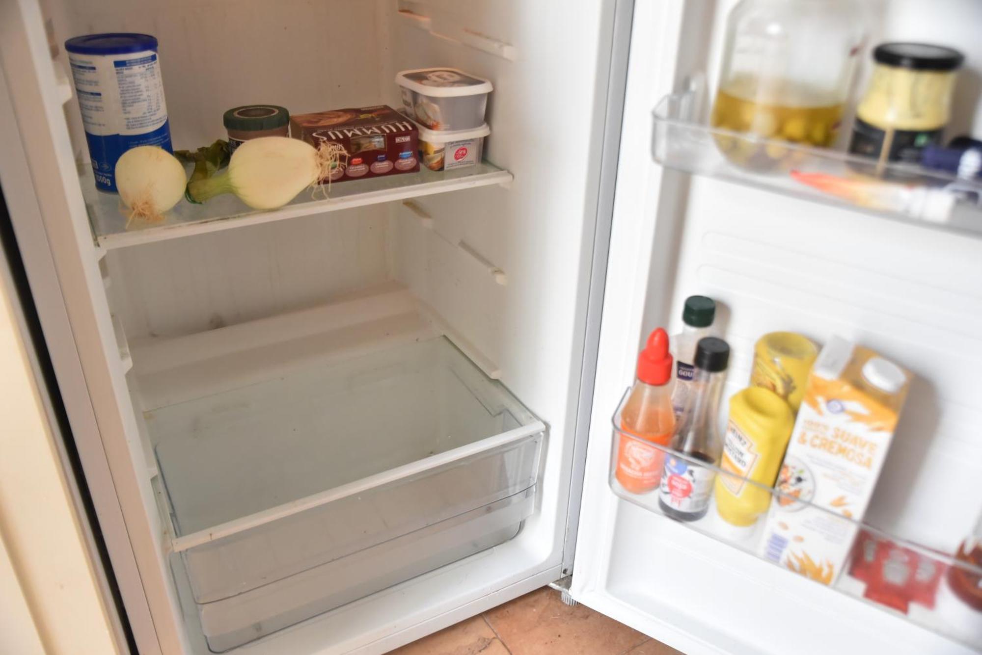 Grosses Modernes Zimmer "Silber" Fuer 2 Personen Und Katzenliebhaber Valencia Exteriör bild